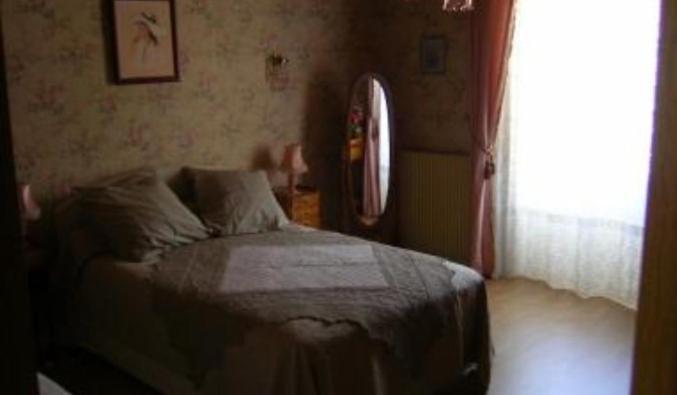 Le Puits Fortifie Salives Quarto foto